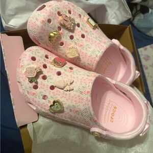 Crocs X Loveshackfancy Pink Clog Shoes 8 NWT